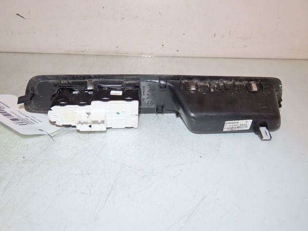Commande lève-glace porte avant gauche Citroën JUMPY Camionnette (V_) 2.0 bluehdi 150 (2016)