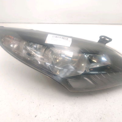 Phare droit Renault MEGANE III Grandtour (KZ0-1) 1.5 dci (kz09, kz0d, kz1g, kz29, kz14, kz1w, kz10, kz1f,... (2009) 5 portes