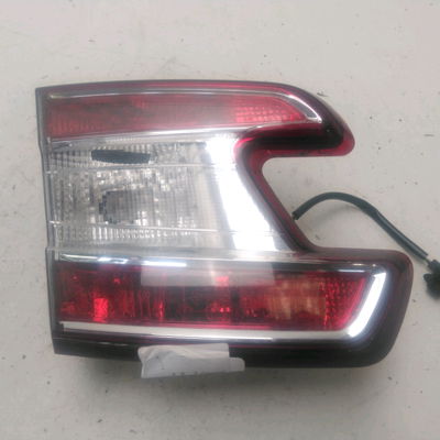 Feu arrière interieur gauche Renault MEGANE III Grandtour (KZ0-1) 1.5 dci (kz09, kz0d, kz1g, kz29, kz14, kz1w, kz10, kz1f,... (2009) 5 portes
