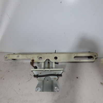 Traverse supérieure armature avant Renault TWINGO II (CN0_) 1.2 16v (cn04, cn0a, cn0b) (2007-2014) 3 portes