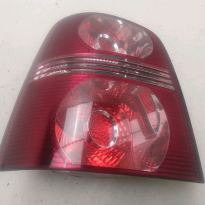 Feu arrière gauche Volkswagen TOURAN (1T1, 1T2) 1.9 tdi (2003-2004) 5 portes