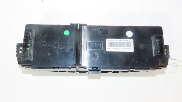 Commande de chauffage Renault MEGANE III 3-5 portes (BZ0-1_, B3_) 1.9 dci (bz0n, bz0j) (2008)