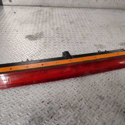 Feux stop supplementaire Peugeot 206 CC (2D) 1.6 hdi 110 (2005-2007)