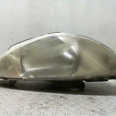 Phare droit Peugeot 206 (2L_, 2M_) 1.4 i (2lkfwa, 2mkfwa) (2009-2013) 3 portes