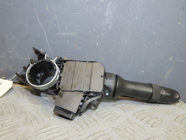 Commande clignotant Toyota RAV 4 III (_A3_) 2.2 d 4wd (ala30_) (2006-2012)