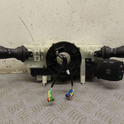 Bloc commodos Renault SCÉNIC III (JZ0-1_) 1.5 dci (2009) 5 portes