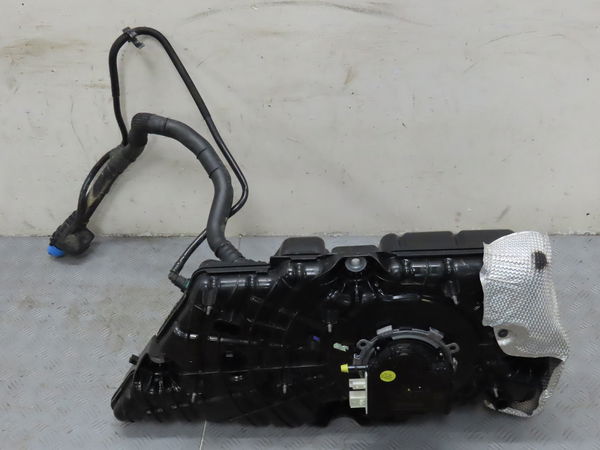 Reservoir ad blue Dacia DUSTER (HM_) 1.5 dci 115 4x4 (hmad) (2017)