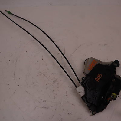 Serrure porte avg Toyota YARIS (_P13_) 1.4 d (nlp130_) (2011)