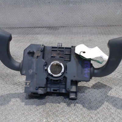 Interrupteur commande de frein a main Peugeot BOXER Camionnette 2.2 hdi 100 (2006)