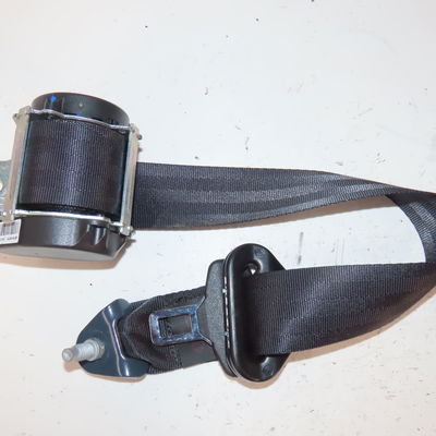 Ceinture arrière gauche Peugeot 2008 I (CU_) 1.2 thp 110 - puretech 110 (2015) 5 portes