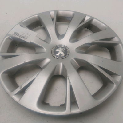 Enjoliveur de roue Peugeot 208 I (CA_, CC_) 1.2 vti 82 (2012)