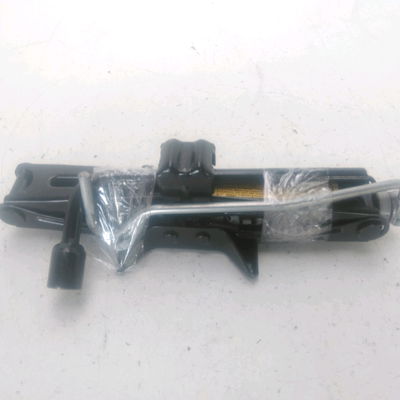 Cric  manivelle Renault CLIO II (BB_, CB_) 1.2 (bb0a, bb0f, bb10, bb1k, bb28, bb2d, bb2h, cb0a,... (1998-2010) 5 portes