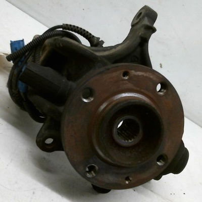 Pivot avg Peugeot 208 I (CA_, CC_) 1.5 bluehdi 100 (2018)