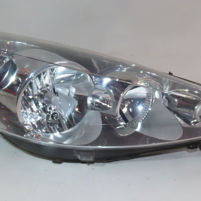 Phare droit Peugeot 206 (2L_, 2M_) 1.4 hdi eco 70 (2009-2013) 5 portes