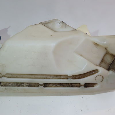 Reservoir lave-glace avant Peugeot 206 (2L_, 2M_) 1.4 hdi eco 70 (2009-2013) 5 portes