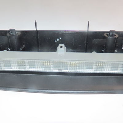 Feux stop supplementaire Toyota YARIS (_P9_) 1.0 vvt-i (ksp90_) (2005-2011) 5 portes
