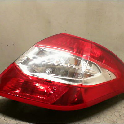 Feu arrière droit Citroën C4 II (NC_) 1.6 hdi 115 (2012)