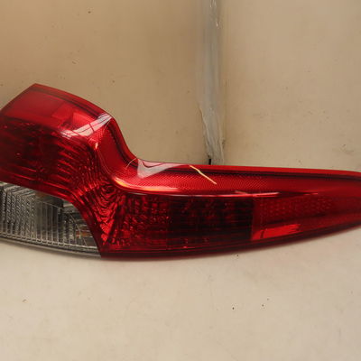 Feu arrière gauche Volvo V50 (545) 1.6 d (2005-2011)