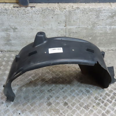 Pare-boue arrière gauche Peugeot 2008 I (CU_) 1.2 vti (2013-2018)