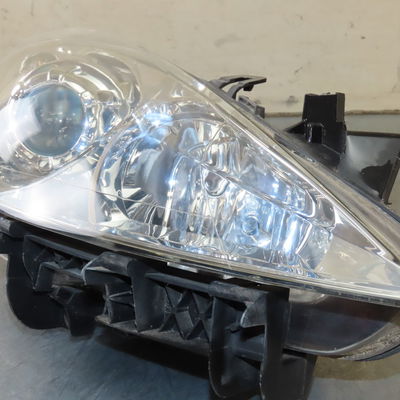 Phare droit Peugeot 307 (3A-C) 1.4 16v (2003-2007)