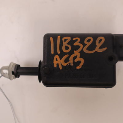 Actionneur portillon aile ard RENAULT MEGANE I  1.6i 16v 107ch
