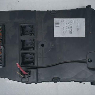 Platine fusible habitacle Renault MEGANE II (BM0-1_, CM0-1_) 1.5 dci (bm1e, cm1e) (2005-2008)