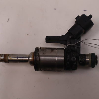 Injecteur 1 Peugeot 3008 SUV (MC_, MR_, MJ_, M4_) Hybrid (2019)