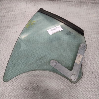 Glace porte ar d Peugeot 207 CC (WD_) 1.6 16v (2007-2013)