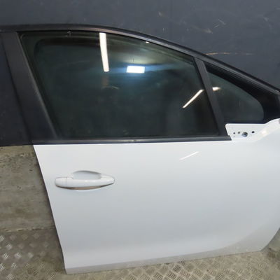 Porte avant droite Peugeot 208 I (CA_, CC_) 1.5 bluehdi 100 (2018)
