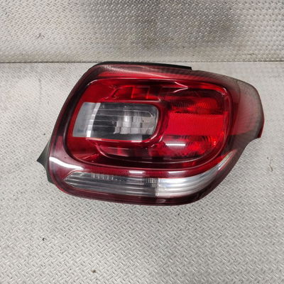 Feu arrière droit Citroën DS3 (SA_) 1.6 hdi 110 (2009-2015)