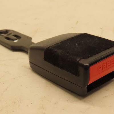 Ancrage ceinture arrière droit Citroën C3 PICASSO (SH_) 1.2 thp 110 (2015) 5 portes