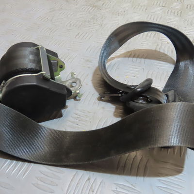 Ceinture avant gauche Renault KANGOO Express (FW0-1_) 1.5 dci 110 (fw06, fw12) (2013)