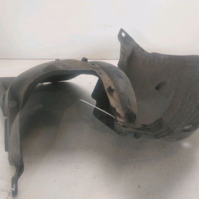 Pare-boue avant gauche Renault CLIO III (BR0-1, CR0-1) 1.5 dci (c-br0g, c-br1g) (2005-2012) 5 portes