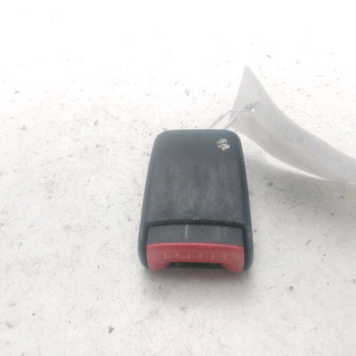 Ancrage ceinture arrière gauche Renault CLIO II (BB_, CB_) 1.4 16v (b-cb0p, bb13) (2000-2008) 5 portes