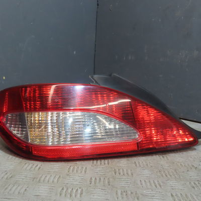 Feu arrière gauche Peugeot 406 Coupé (8C) 2.2 hdi (2000-2004) 2 portes