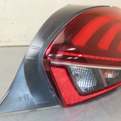 Feu arrière gauche Peugeot 208 I (CA_, CC_) 1.2 puretech 82 (2018)