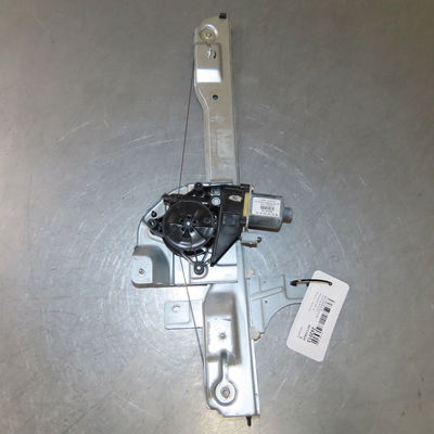 Mecanisme  moteur lève-glace avant droit Peugeot 208 I (CA_, CC_) 1.2 puretech 82 (2018)