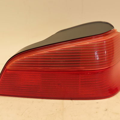 Feu arrière droit Peugeot 106 II (1A_, 1C_) 1.1 i (1996-2004)