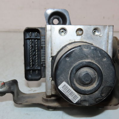 Unité hydraulique abs Suzuki SWIFT III (MZ, EZ) 1.3 (rs 413) (2005)