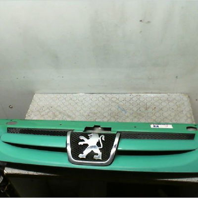 Calandre Peugeot PARTNER Camionnette-Monospace (5_, G_) 1.9 d (1996-2002) 3 portes