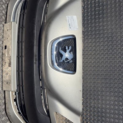 Pare-choc avant Peugeot 308 I (4A_, 4C_) 1.6 hdi (2007-2014) 5 portes