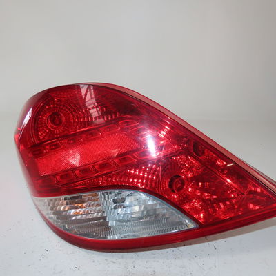 Feu arrière gauche Peugeot 207-207 (WA_, WC_) 1.4 hdi (2006-2015) 5 portes