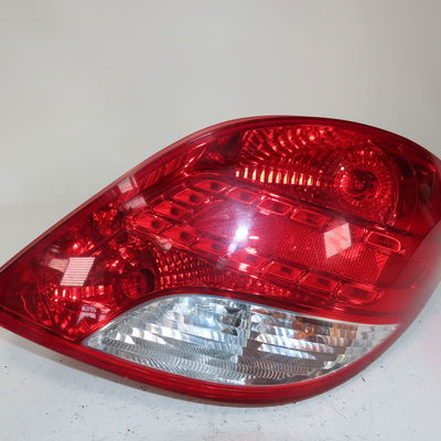 Feu arrière droit Peugeot 207-207 (WA_, WC_) 1.4 hdi (2006-2015) 5 portes
