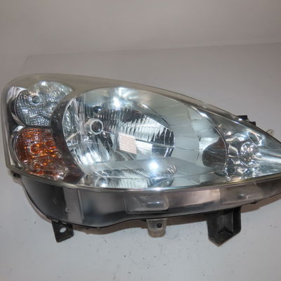 Phare droit Peugeot PARTNER TEPEE 1.6 hdi 16v (2008) 5 portes