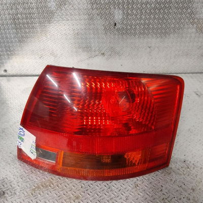 Feu arrière droit Audi A4 B7 Avant (8ED) 2.0 tdi (2004-2008)