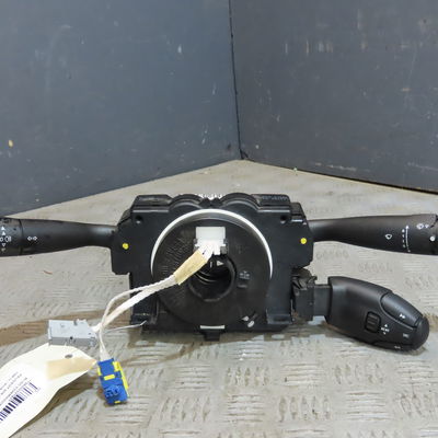 Bloc commodos Peugeot 206 (2L_, 2M_) 1.4 hdi eco 70 (2009-2013) 5 portes