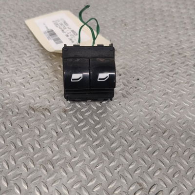 Commande lève-glace porte avant gauche Citroën C4 CACTUS 1.2 vti 75 - puretech 75 (2014)