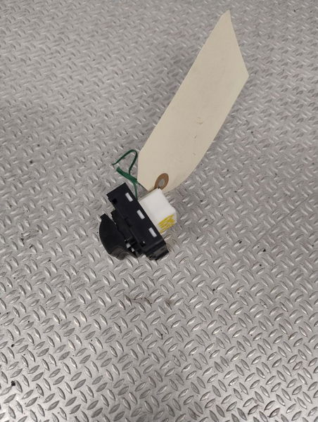 Commande lève-glace porte avant gauche Citroën C4 CACTUS 1.2 vti 75 - puretech 75 (2014)