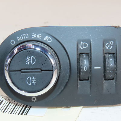 Interrupteur commande de phares Opel MERIVA B Monospace (S10) 1.7 cdti (75) (2010-2017)