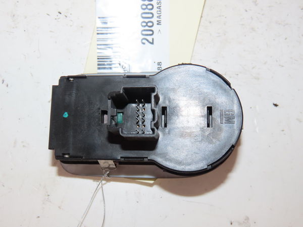 Interrupteur commande de phares Opel MERIVA B Monospace (S10) 1.7 cdti (75) (2010-2017)